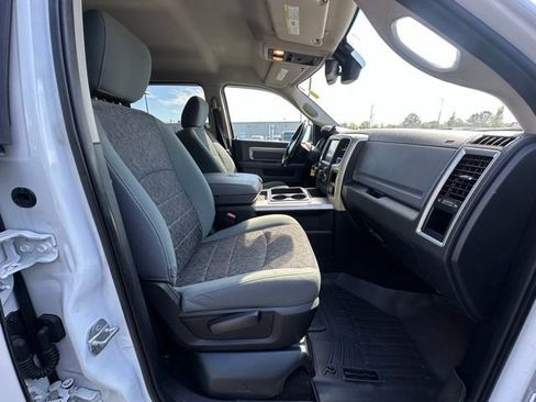 Used 2015 RAM 1500 Big Horn AWD/4WD image 31