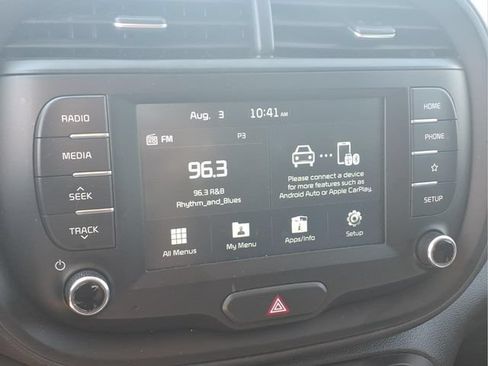 Used 2020 Kia Soul LX FWD image 6