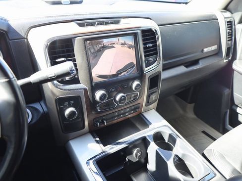Used 2014 RAM 2500 Laramie image 15