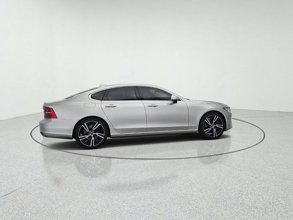Used 2017 Volvo S90 T6 Momentum w/ Vision Package AWD/4WD image 7