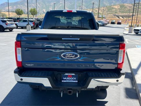 Used 2019 Ford F350 XLT w/ XLT Premium Package AWD/4WD image 9