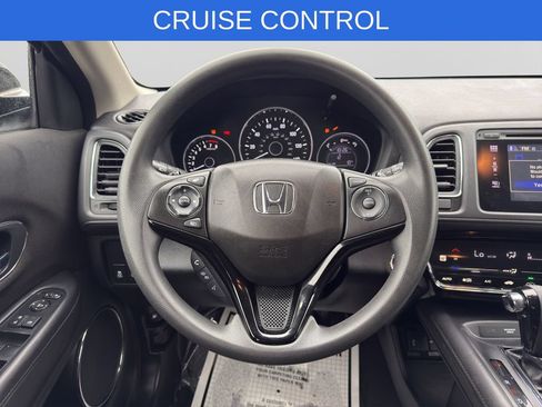 Used 2018 Honda HR-V EX image 6