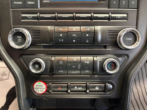 Used 2017 Ford Mustang GT w/ GT Performance Package RWD image 19