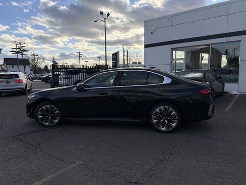 Used 2025 BMW i5 xDrive40 w/ M Sport Package image 4