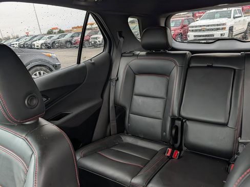Used 2022 Chevrolet Equinox RS w/ RS Leather Package image 12