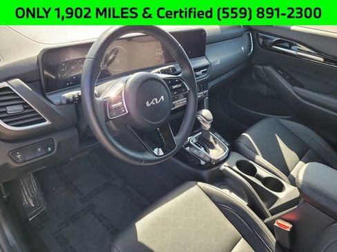 Certified 2025 Kia Seltos EX FWD image 7
