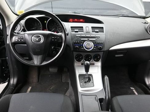Used 2010 MAZDA MAZDA3 i Touring FWD image 22