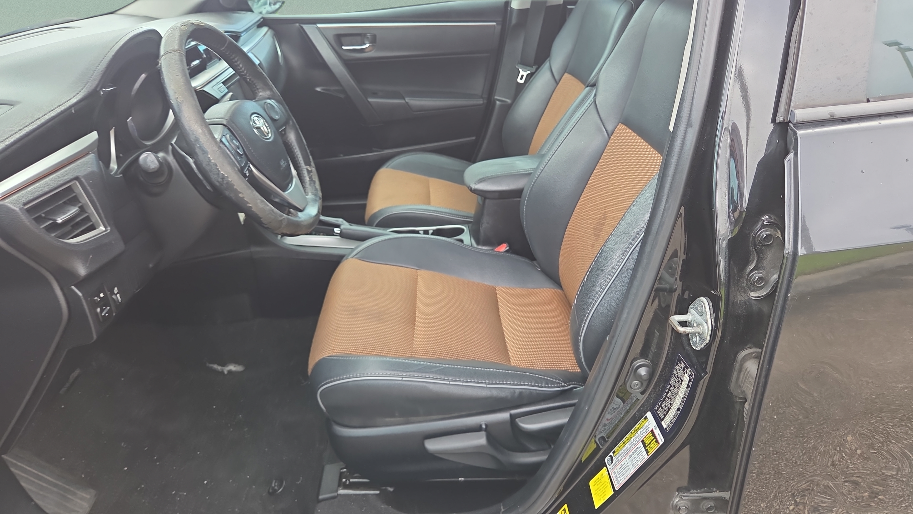 Used 2016 Toyota Corolla S FWD image 9