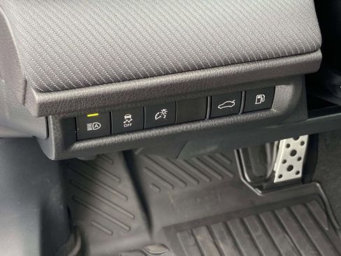 New 2026 Toyota Camry SE FWD image 20