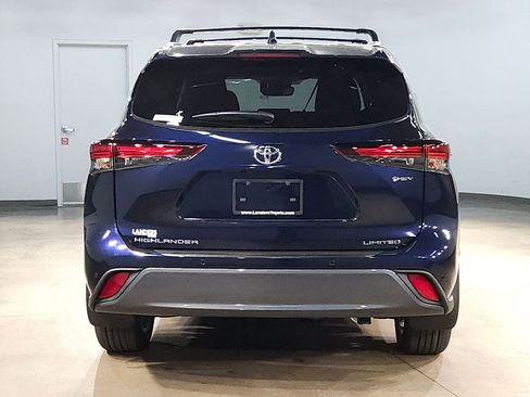 New 2026 Toyota Highlander Limited AWD/4WD image 6