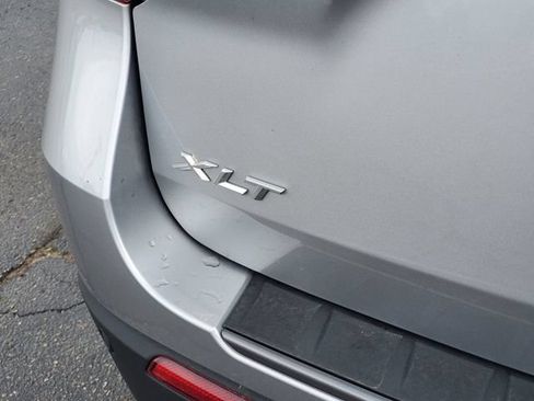 Used 2023 Ford Explorer XLT w/ Equipment Group 202A AWD/4WD image 33