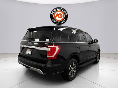 Used 2019 Ford Expedition XLT w/ Equipment Group 201A image 7