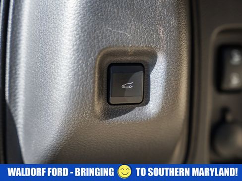 Used 2008 Ford Edge SEL image 11