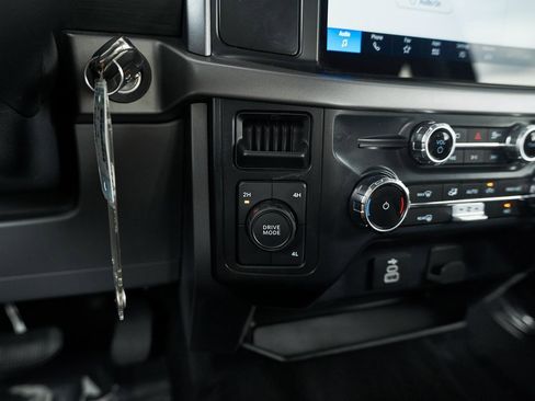 Used 2025 Ford F150 XLT w/ Equipment Group 301A Standard image 44