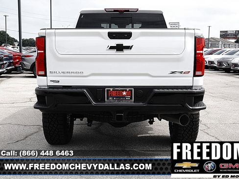 New 2026 Chevrolet Silverado 2500 ZR2 AWD/4WD image 6