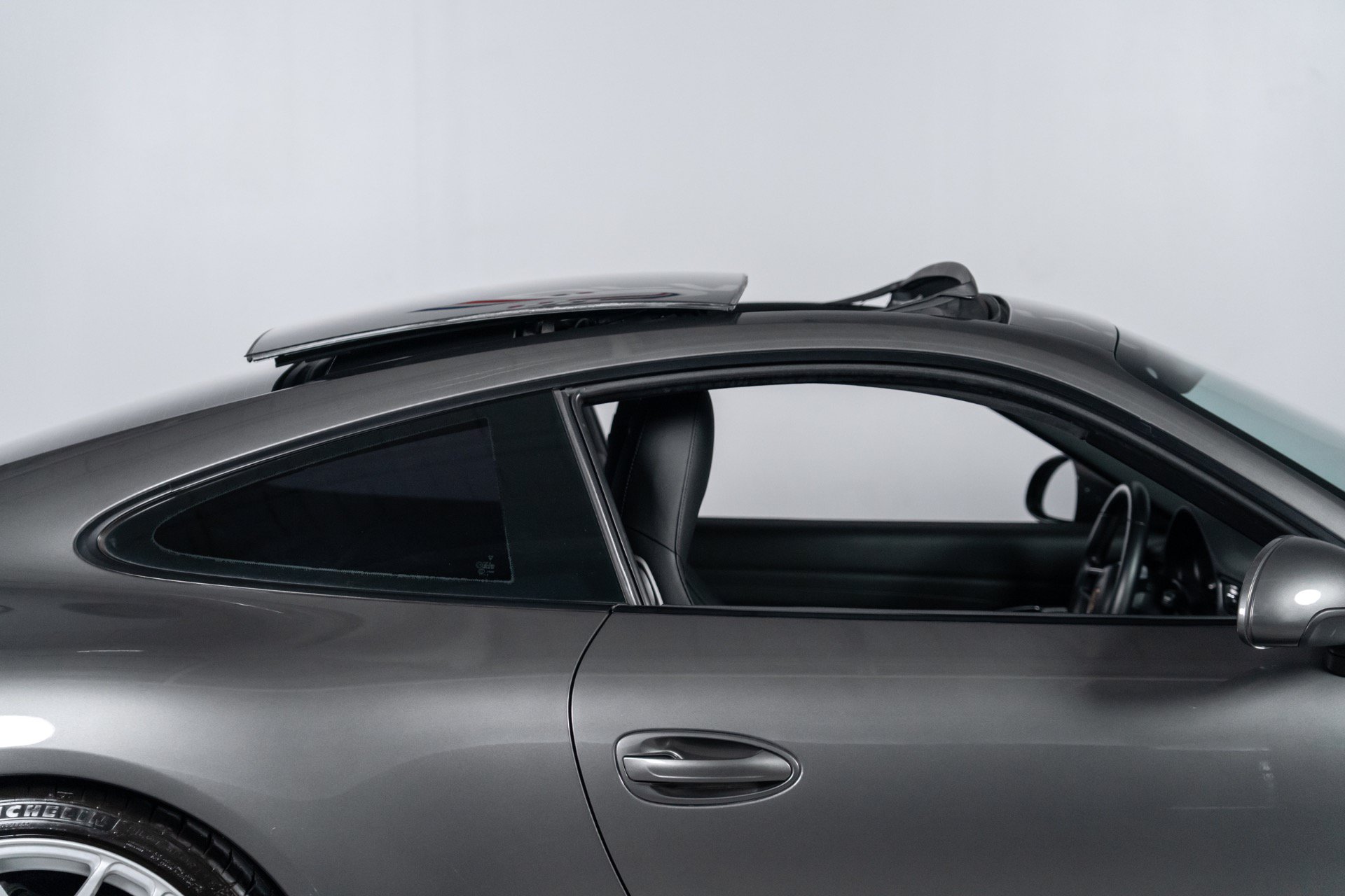 Used 2012 Porsche 911 Carrera RWD image 78
