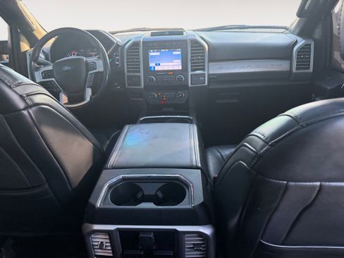 Used 2019 Ford F350 Platinum w/ Platinum Ultimate Package image 10