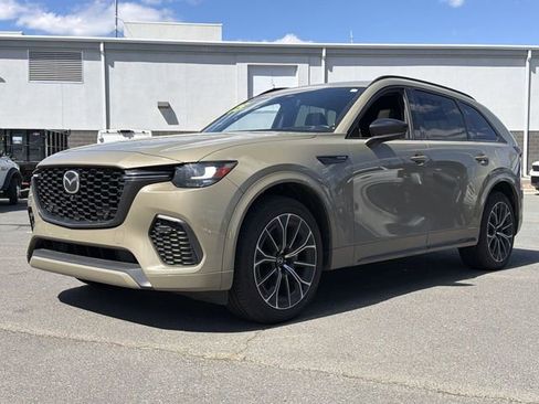 Used 2025 MAZDA CX-70 3.3 Turbo S w/ Premium Package image 10