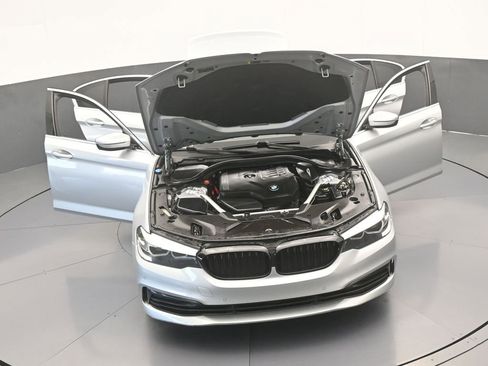 Used 2020 BMW 530i w/ Convenience Package image 71