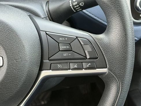 Used 2025 Nissan Versa SV FWD image 14