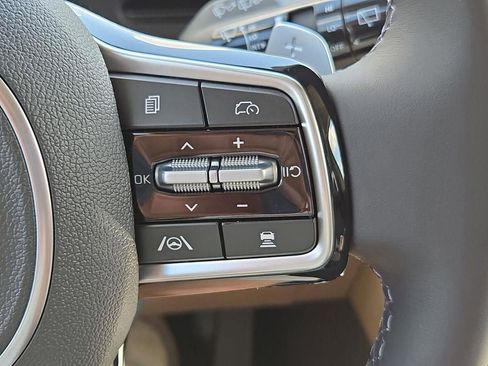 New 2026 Kia Carnival EX image 31