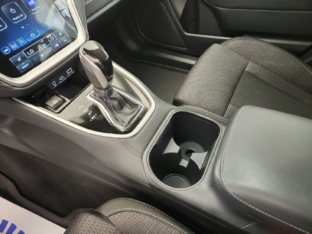 Used 2025 Subaru Outback Premium w/ Popular Package #1A AWD/4WD image 15
