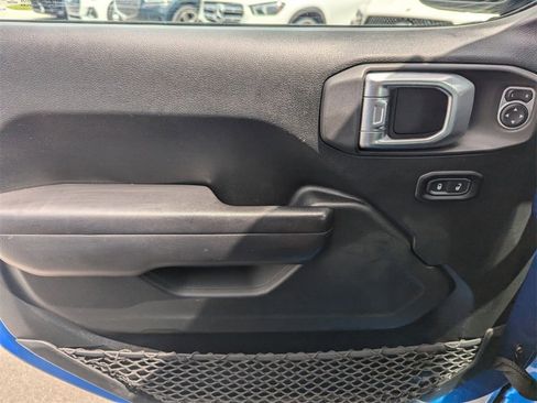 Used 2020 Jeep Gladiator Rubicon w/ Trailer Tow Package image 23