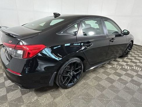 Used 2023 Honda Civic Si image 3