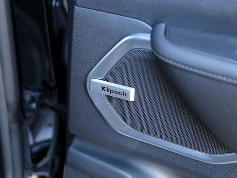 New 2025 Nissan Armada Platinum Reserve image 34