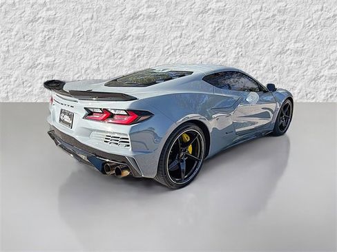 Used 2025 Chevrolet Corvette E-Ray w/ Stealth Interior Trim Package image 3