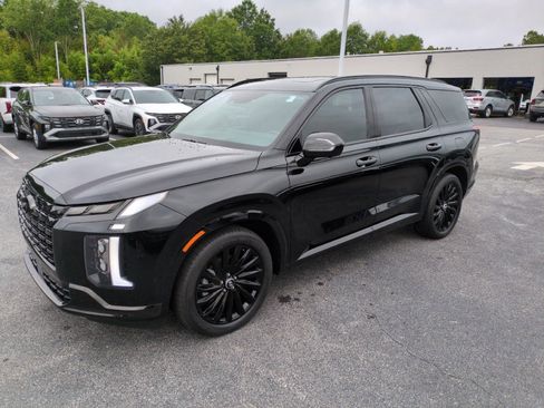 Used 2024 Hyundai Palisade Calligraphy AWD/4WD image 3