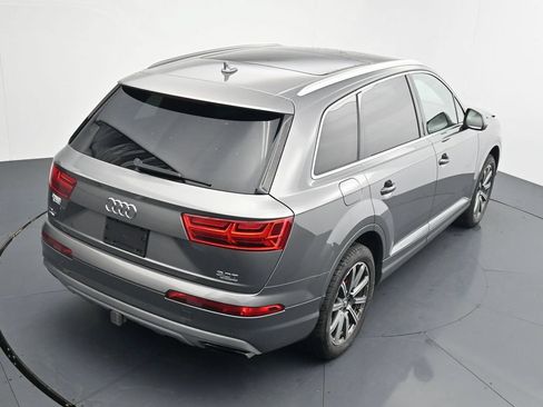 Used 2017 Audi Q7 3.0T Premium Plus AWD/4WD image 32