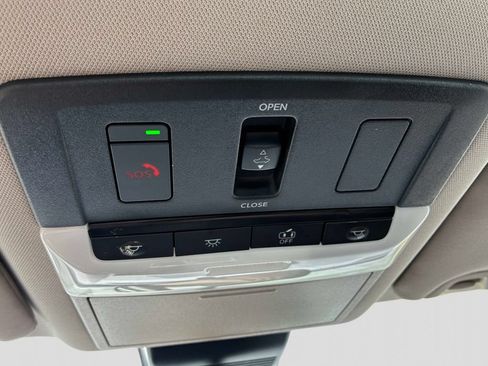 Certified 2024 Nissan Altima 2.5 SV w/ SV Premium Package AWD/4WD image 38