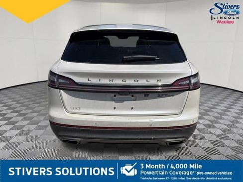 Used 2019 Lincoln Nautilus Select AWD/4WD image 7
