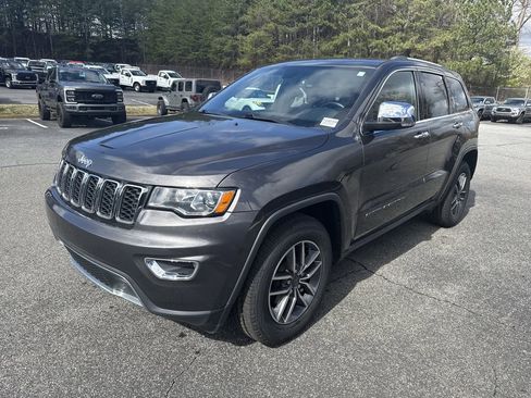 Used 2019 Jeep Grand Cherokee Limited image 3