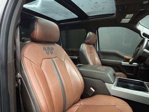 Used 2019 Ford F250 King Ranch w/ King Ranch Ultimate Package AWD/4WD image 39