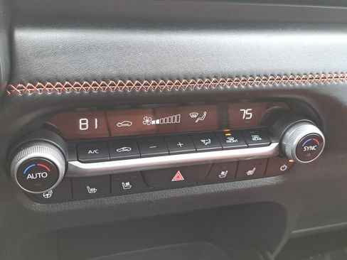 Used 2024 MAZDA CX-50 AWD 2.5 Turbo w/ Cargo Package image 21