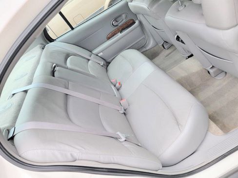 Used 2002 Buick Le Sabre Limited w/ Driver Confidence Pkg image 39