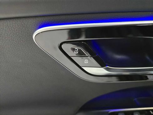 Certified 2023 Mercedes-Benz C 300 4MATIC Sedan image 27