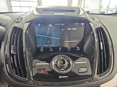 Used 2016 Ford C-MAX SEL w/ Equipment Group 303A FWD image 27