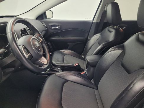 Used 2018 Jeep Compass Altitude image 17