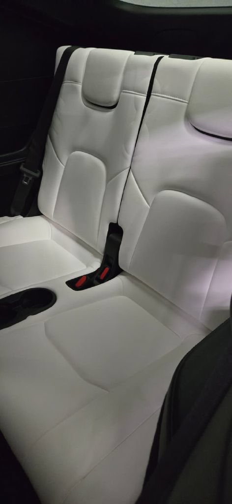 Used 2023 Tesla Model Y AWD image 12