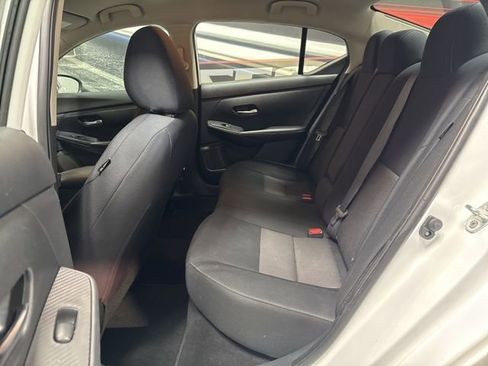 Used 2022 Nissan Sentra SV w/ Trunk Package image 14