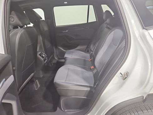 New 2026 Volkswagen Tiguan SE R-Line image 23