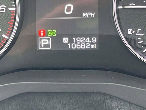 Certified 2025 Subaru Ascent Bronze Edition w/ Onyx Package image 29