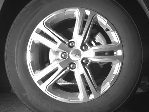Used 2024 GMC Terrain SLE FWD image 18