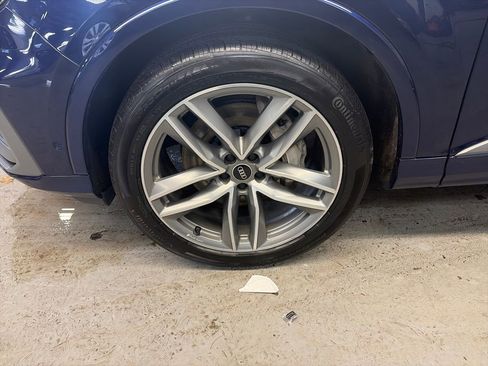 Used 2021 Audi Q7 AWD/4WD image 5