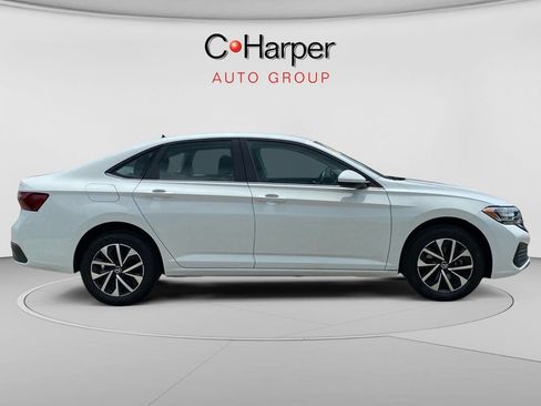 Used 2024 Volkswagen Jetta S FWD image 2
