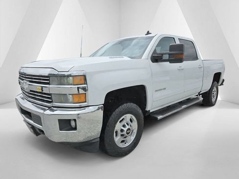 Used 2016 Chevrolet Silverado 2500 LT w/ LT Fleet Convenience Package AWD/4WD image 3