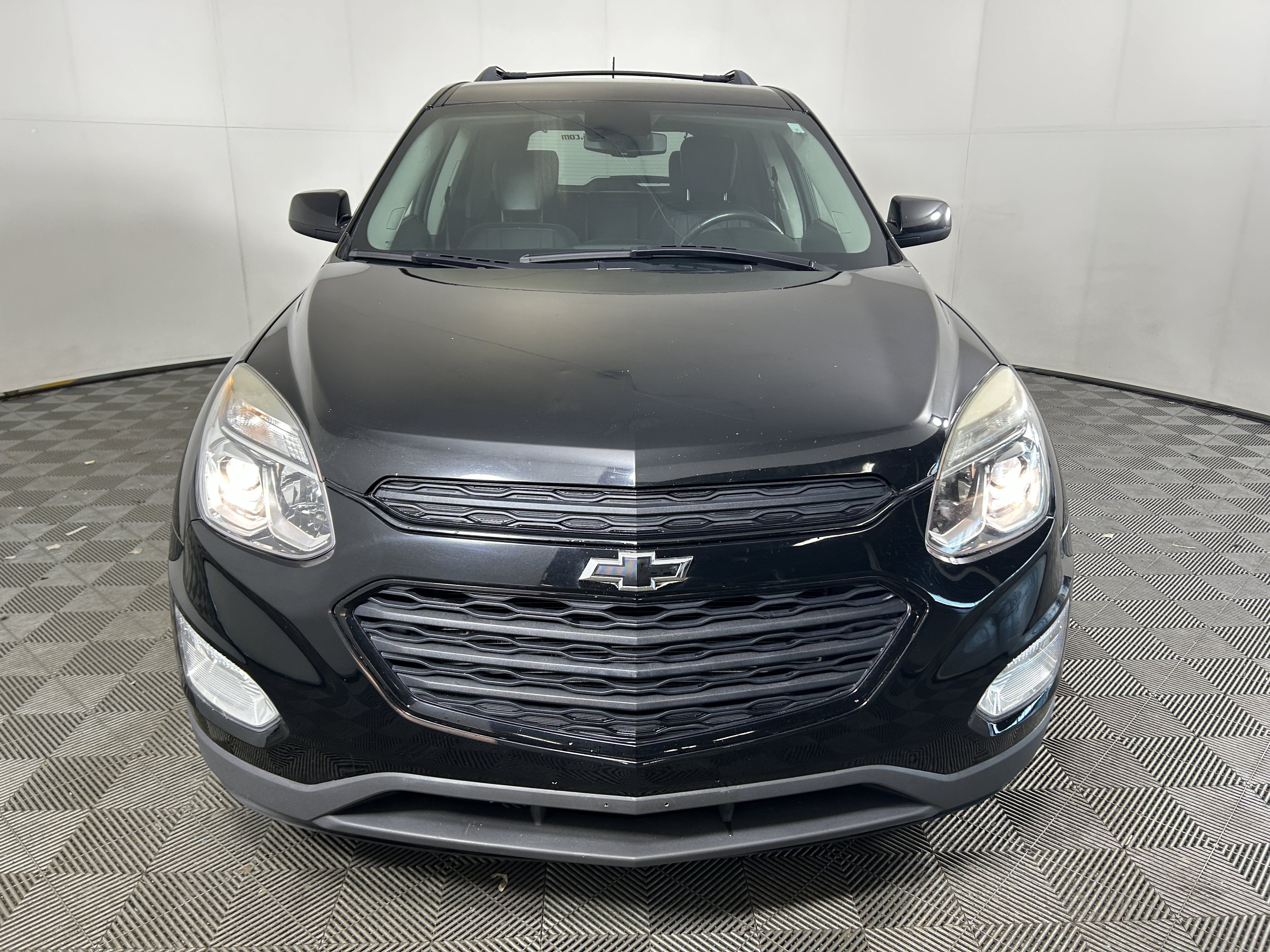 Used 2017 Chevrolet Equinox LT w/ Midnight Edition AWD/4WD image 7